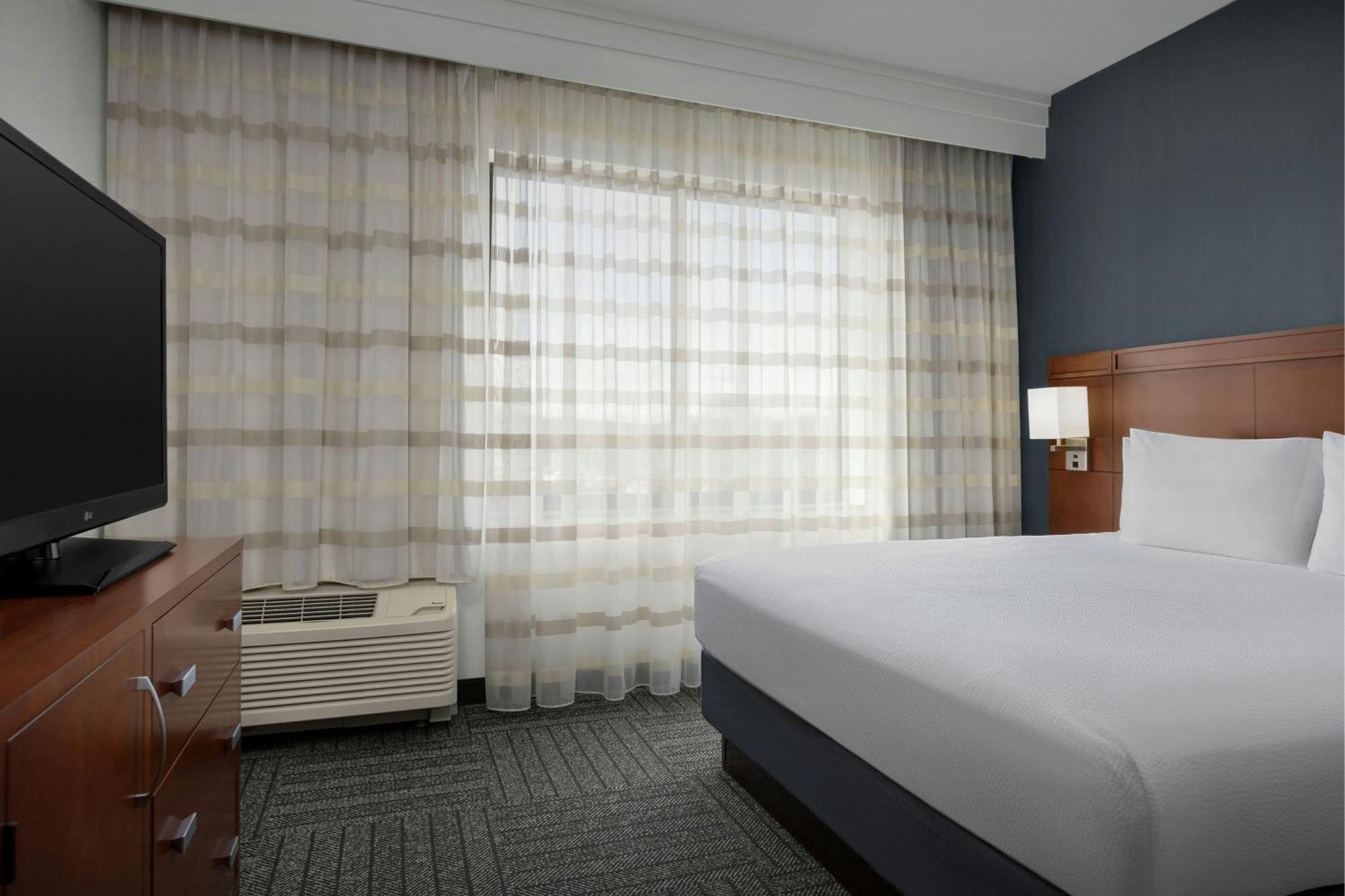 Courtyard By Marriott Salisbury Hotel Luaran gambar
