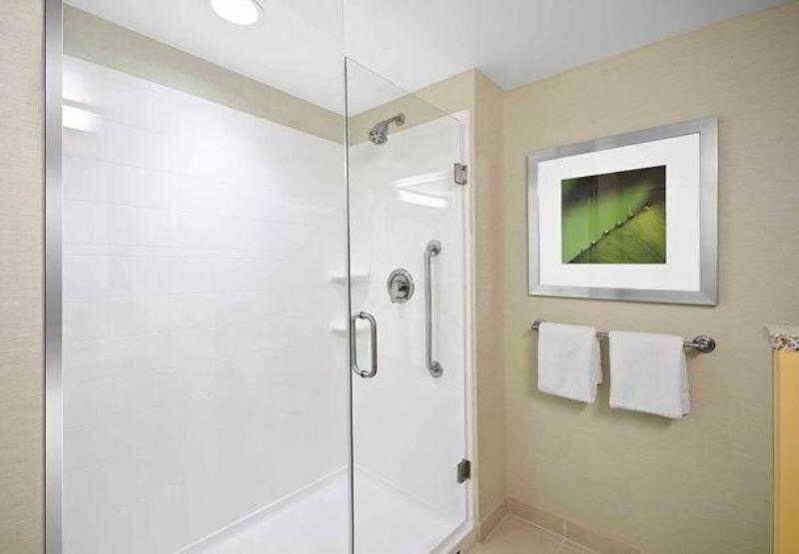 Courtyard By Marriott Salisbury Hotel Luaran gambar